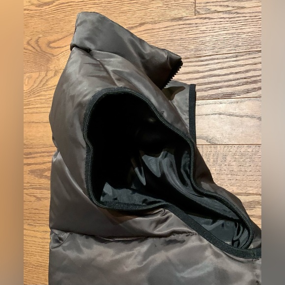 McNeal down filled Puffer Vest - Picture 5 of 15